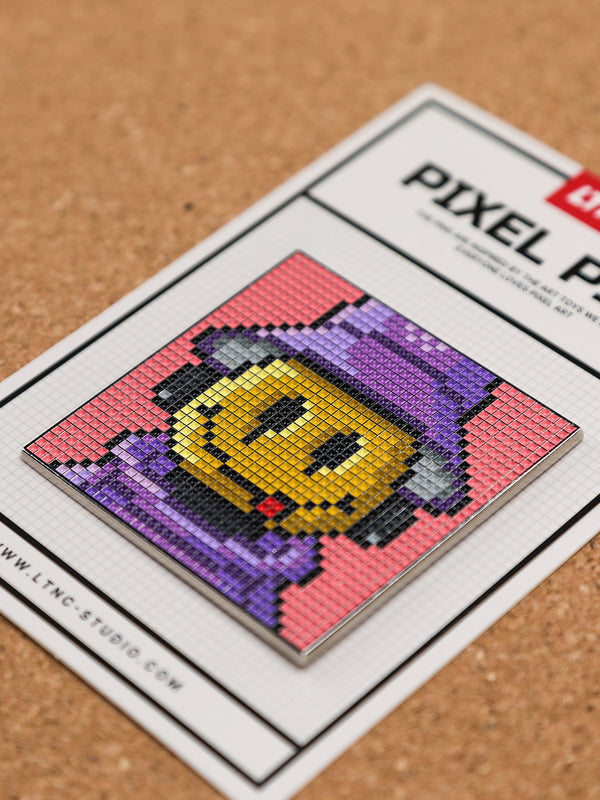 PIXEL SMILE LIM PIN